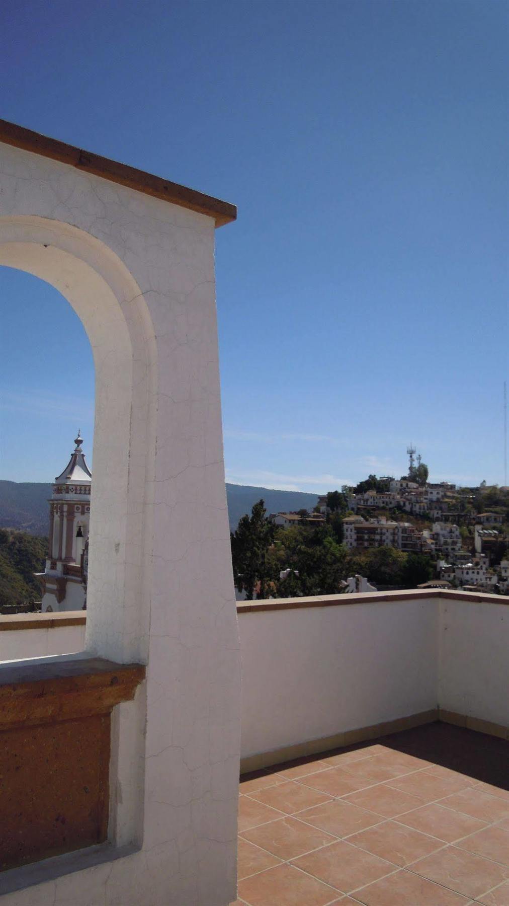 Hotel La Casa Del Laurel Taxco de Alarcon Zewnętrze zdjęcie