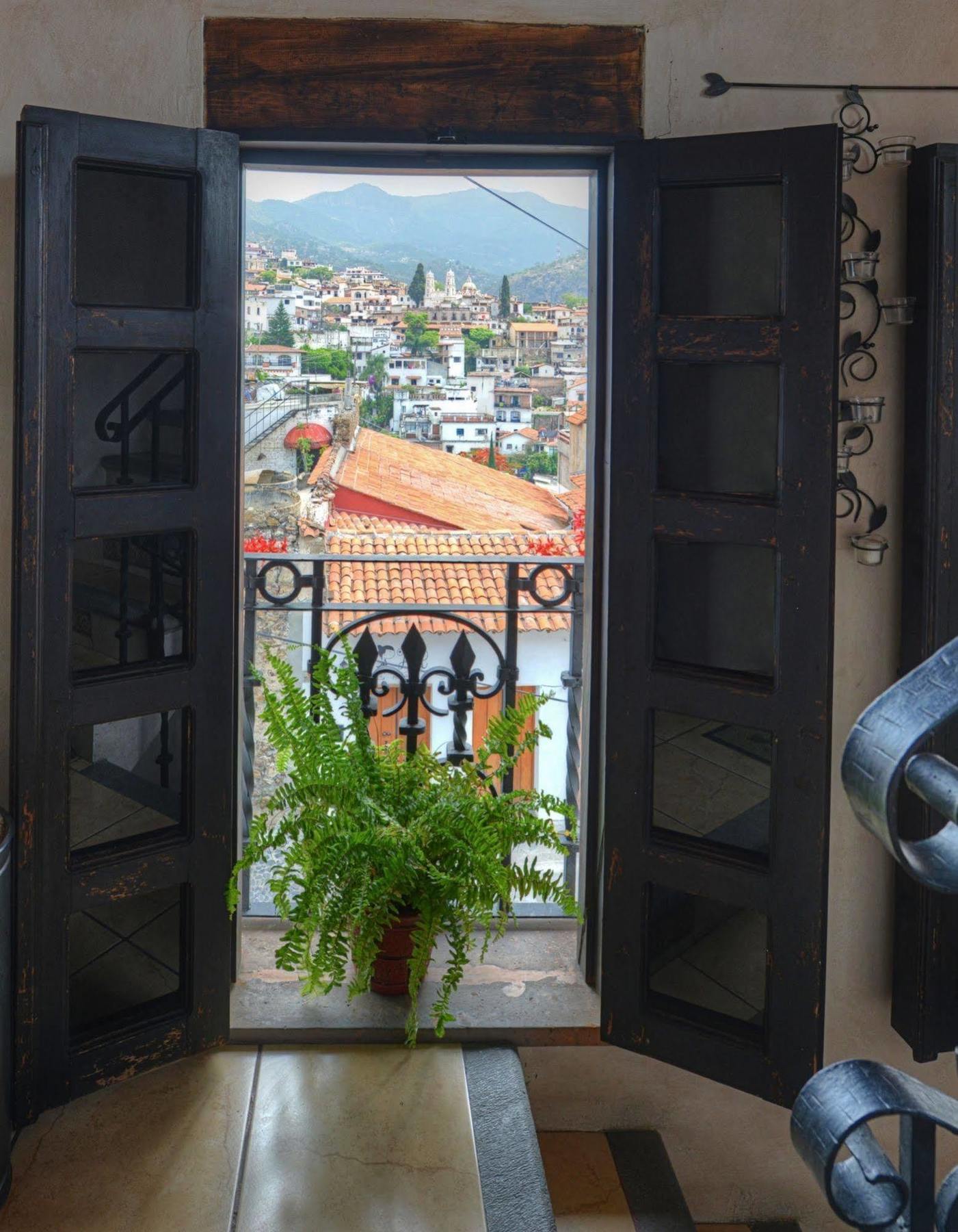 Hotel La Casa Del Laurel Taxco de Alarcon Zewnętrze zdjęcie